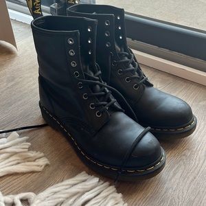Black Dr. Martens - great condition, very gently worn